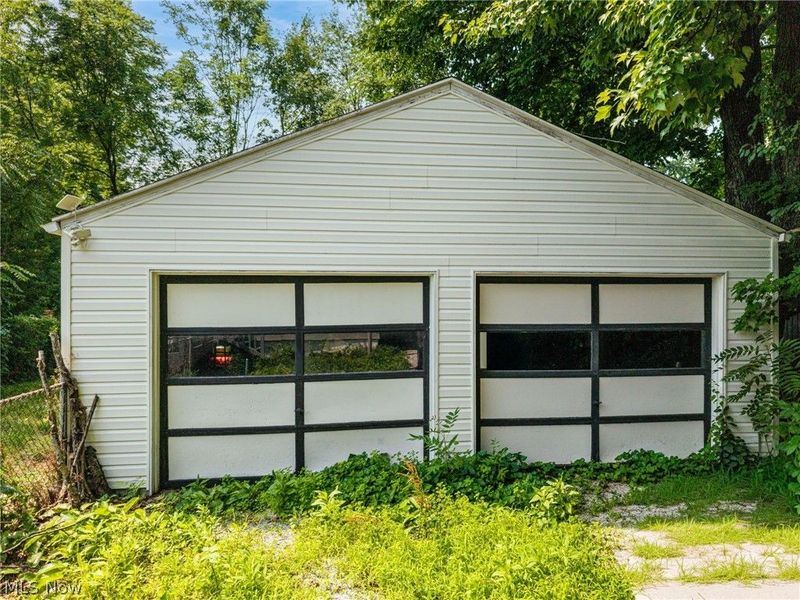 36 W Hiram Street , Barberton, OH 44203 Photo 2