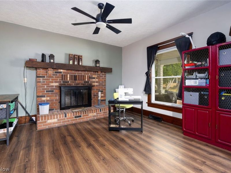 36 W Hiram Street , Barberton, OH 44203 Photo 8