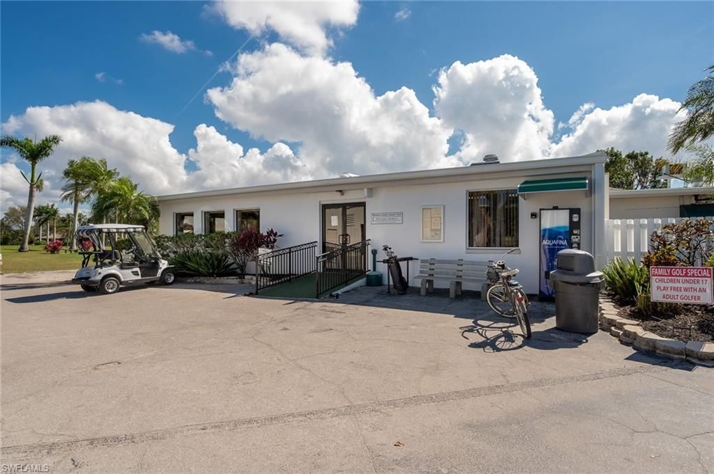 5560 Westwind Ln, Fort Myers, FL 33919 Photo
