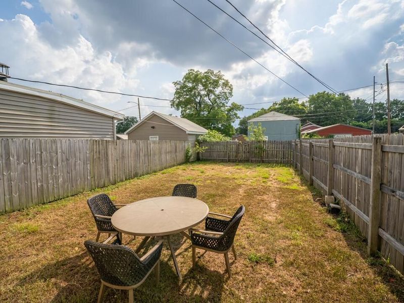 411 S Yale Avenue, Columbus, OH 43223 Photo 13