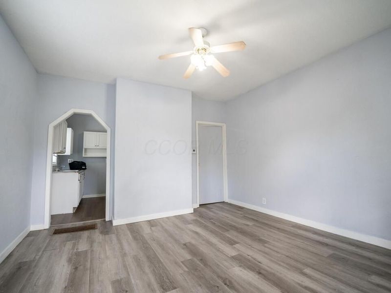 411 S Yale Avenue, Columbus, OH 43223 Photo 2