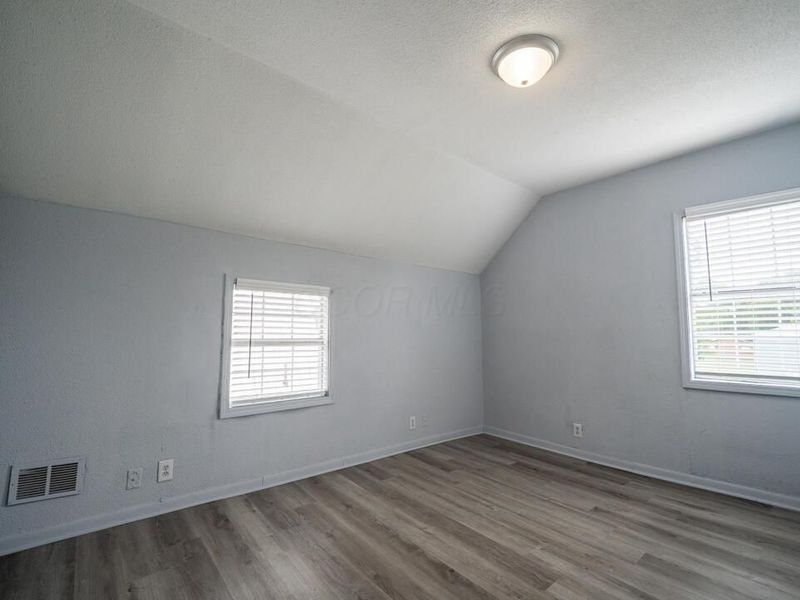 411 S Yale Avenue, Columbus, OH 43223 Photo 8