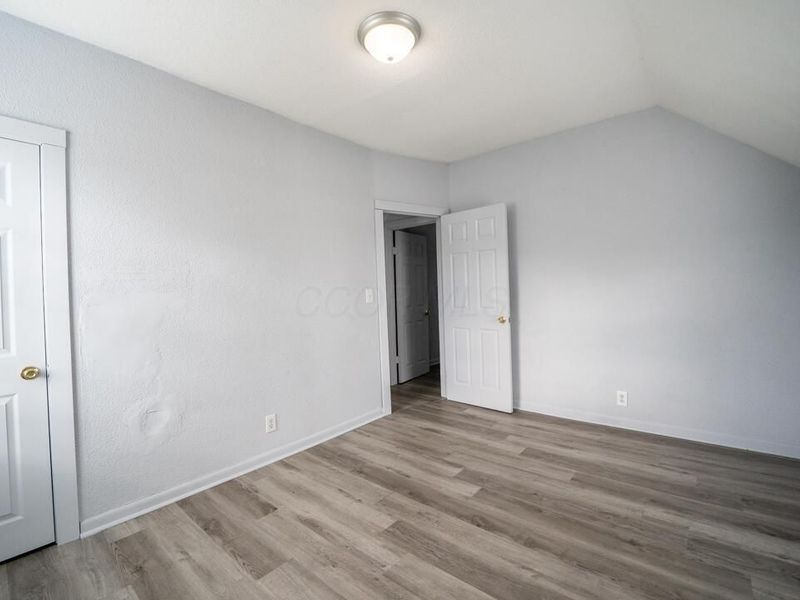411 S Yale Avenue, Columbus, OH 43223 Photo 9
