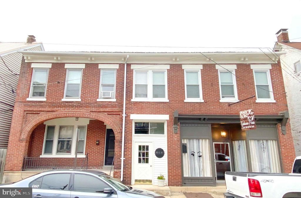 307 Washington St, Huntingdon, PA 16652 Main Photo