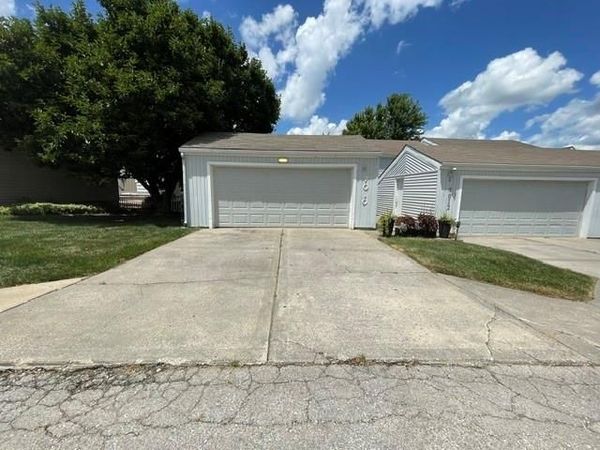 7010 N Askew Avenue, Gladstone, MO 64119
