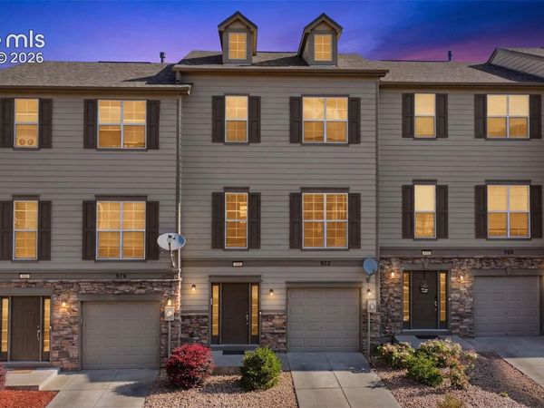 972 Burning Bush Point, Monument, CO 80132