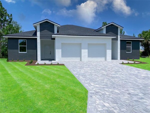 8615 AGATE STREET , Unit 8617, PORT CHARLOTTE, FL 33981