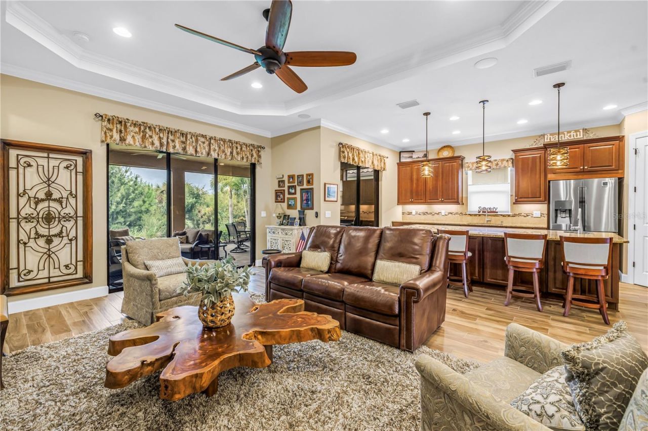 9912 Batchelder Terrace, Palmetto, FL 34221 Photo