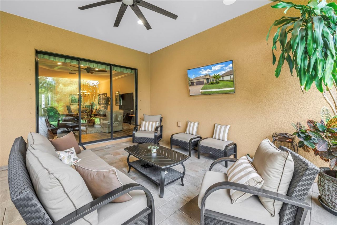 9912 Batchelder Terrace, Palmetto, FL 34221 Photo