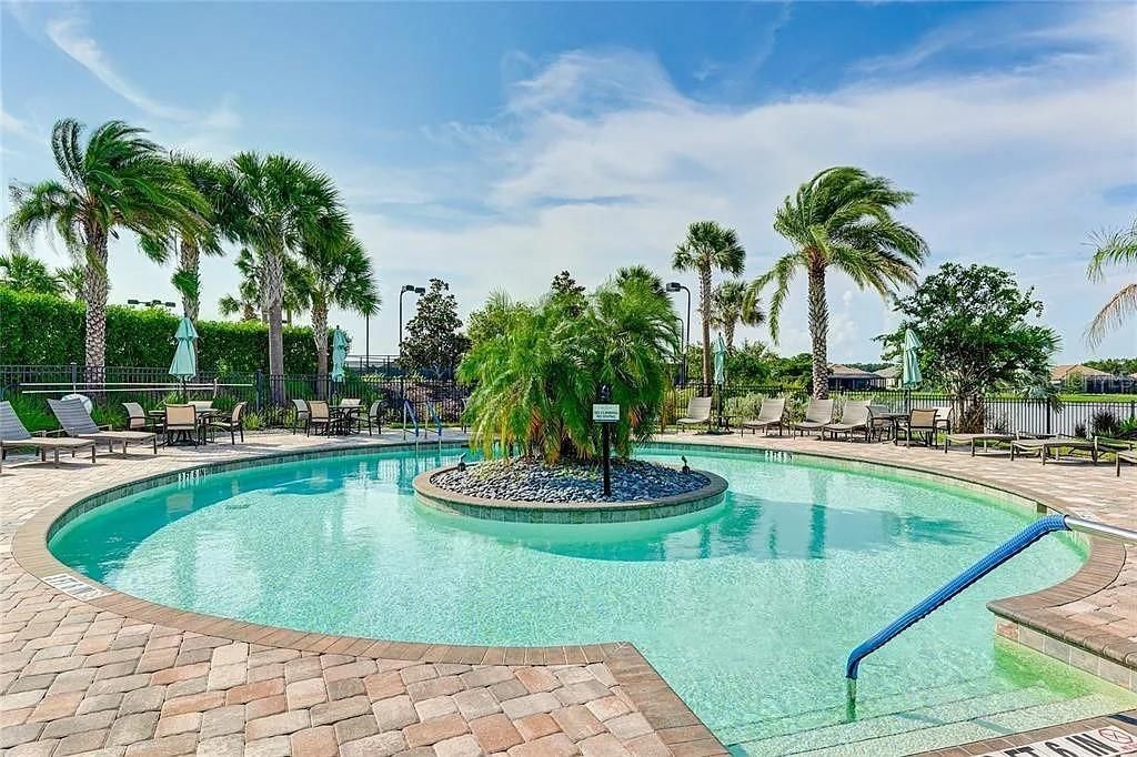 9912 Batchelder Terrace, Palmetto, FL 34221 Photo