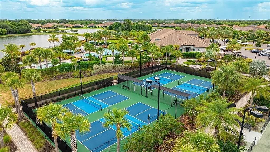 9912 Batchelder Terrace, Palmetto, FL 34221 Photo