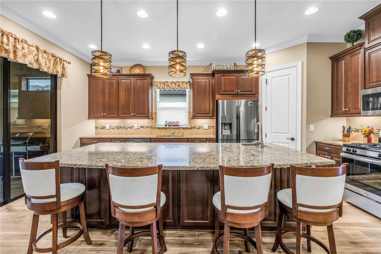 9912 Batchelder Terrace, Palmetto, FL 34221 Photo