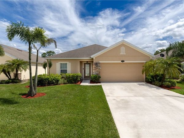 8195 Westfield Circle , Vero Beach, FL 32966