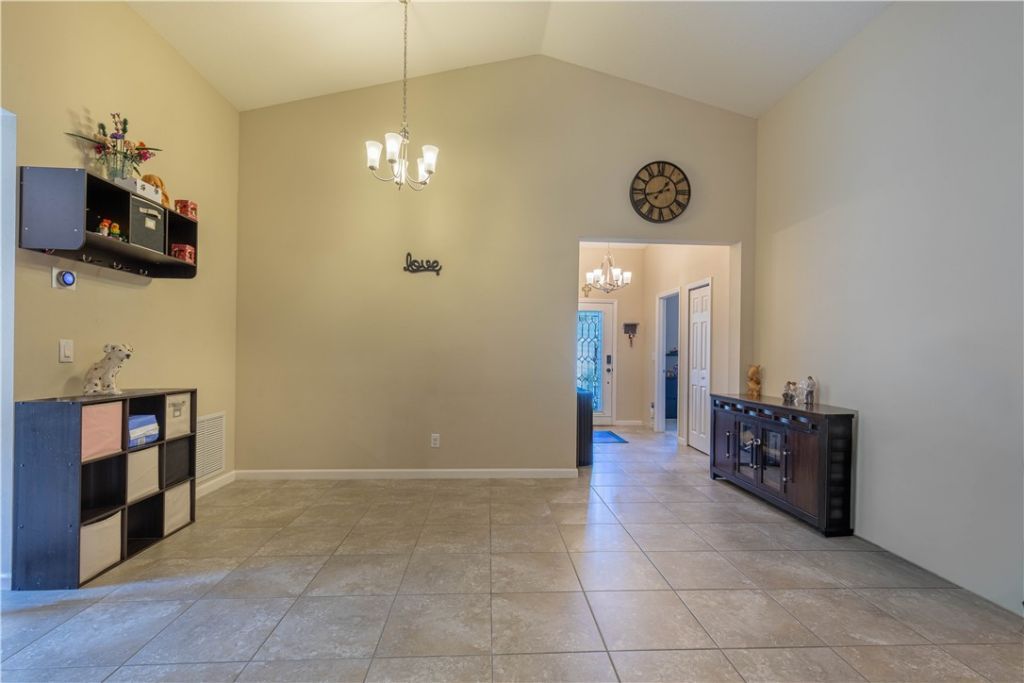 8195 Westfield Circle, Vero Beach, FL 32966 Photo