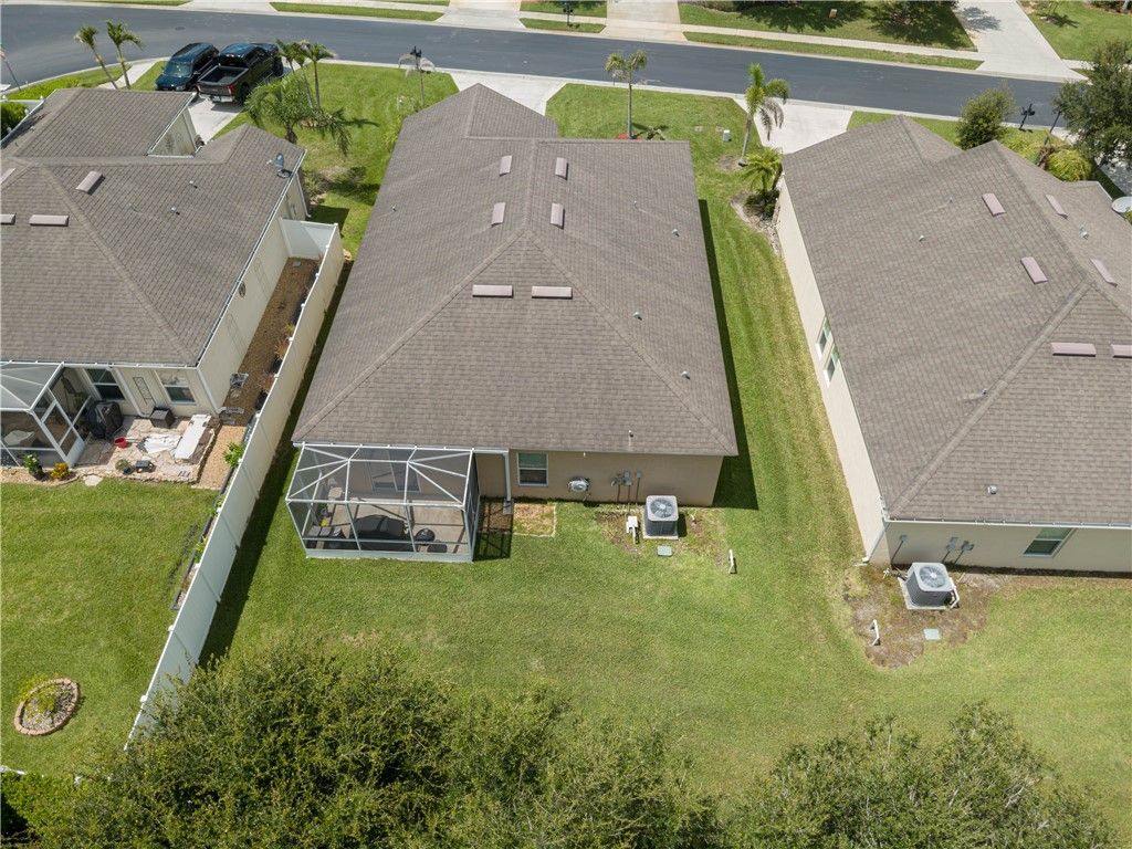8195 Westfield Circle, Vero Beach, FL 32966 Photo