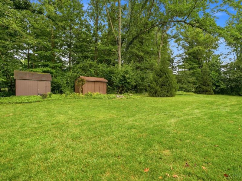 10789 Kinglet Circle, Montgomery, OH 45249 Photo 10