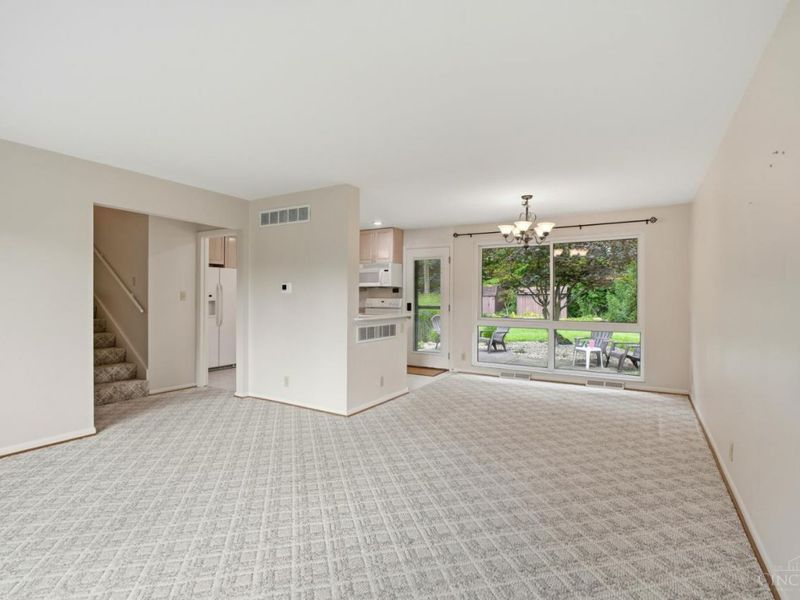 10789 Kinglet Circle, Montgomery, OH 45249 Photo 13