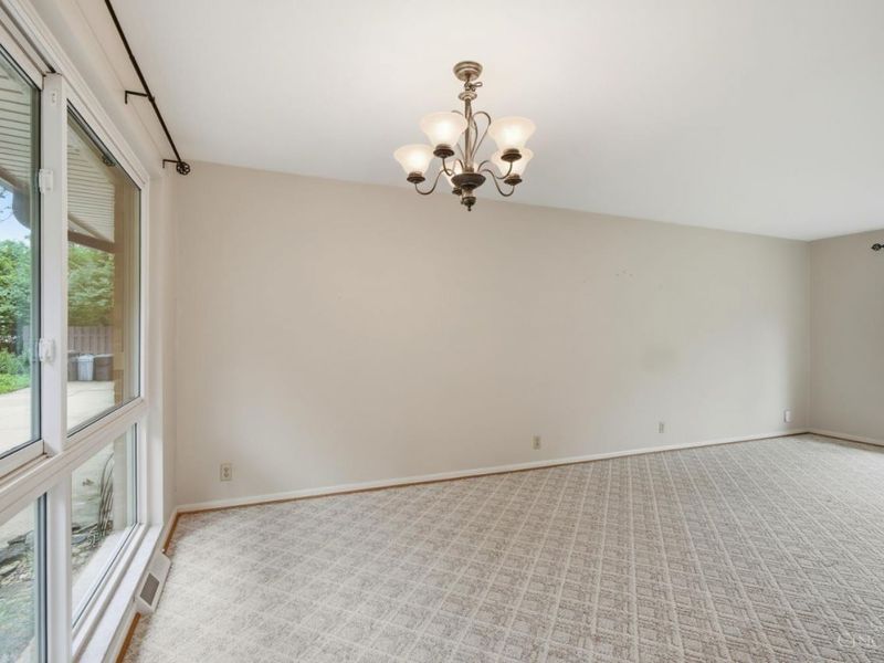 10789 Kinglet Circle, Montgomery, OH 45249 Photo 14