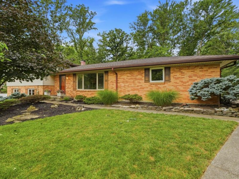 10789 Kinglet Circle, Montgomery, OH 45249 Photo 3