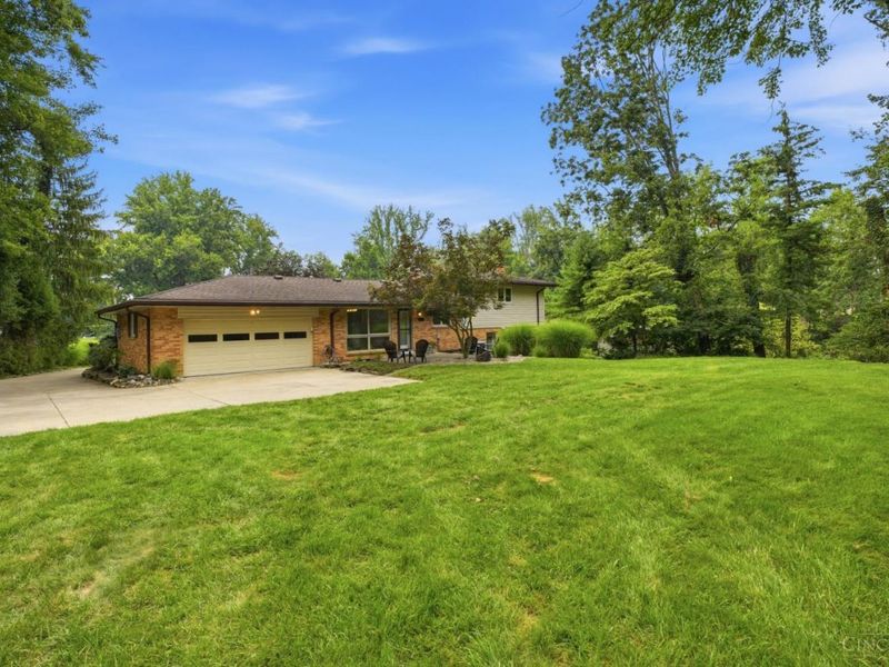 10789 Kinglet Circle, Montgomery, OH 45249 Photo 6