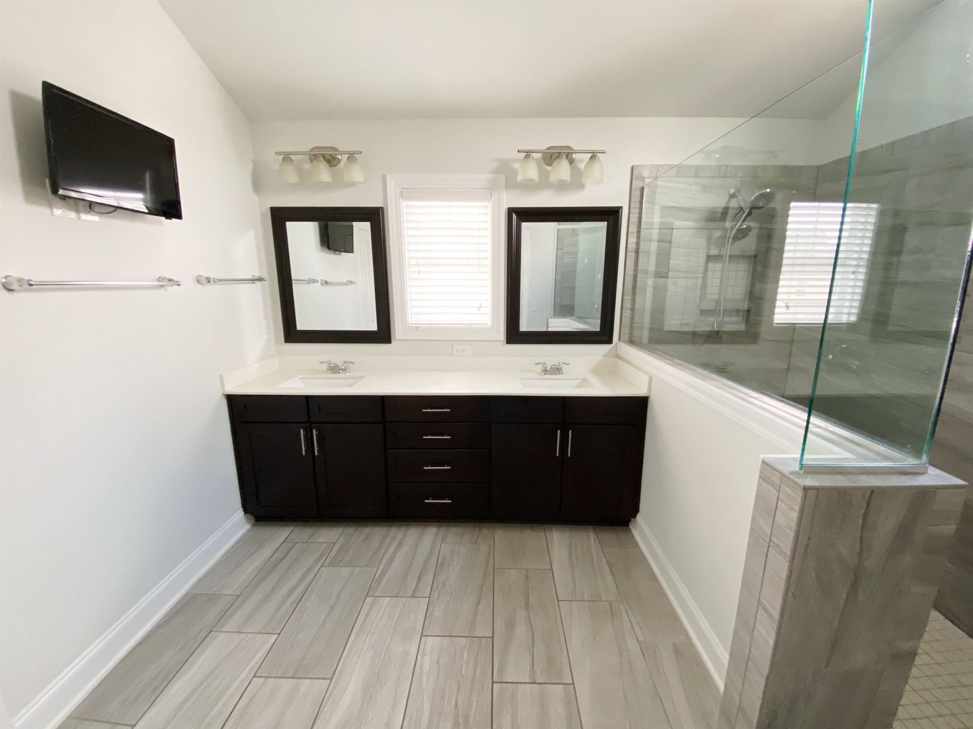 4627 Planters Row Way Photo 12