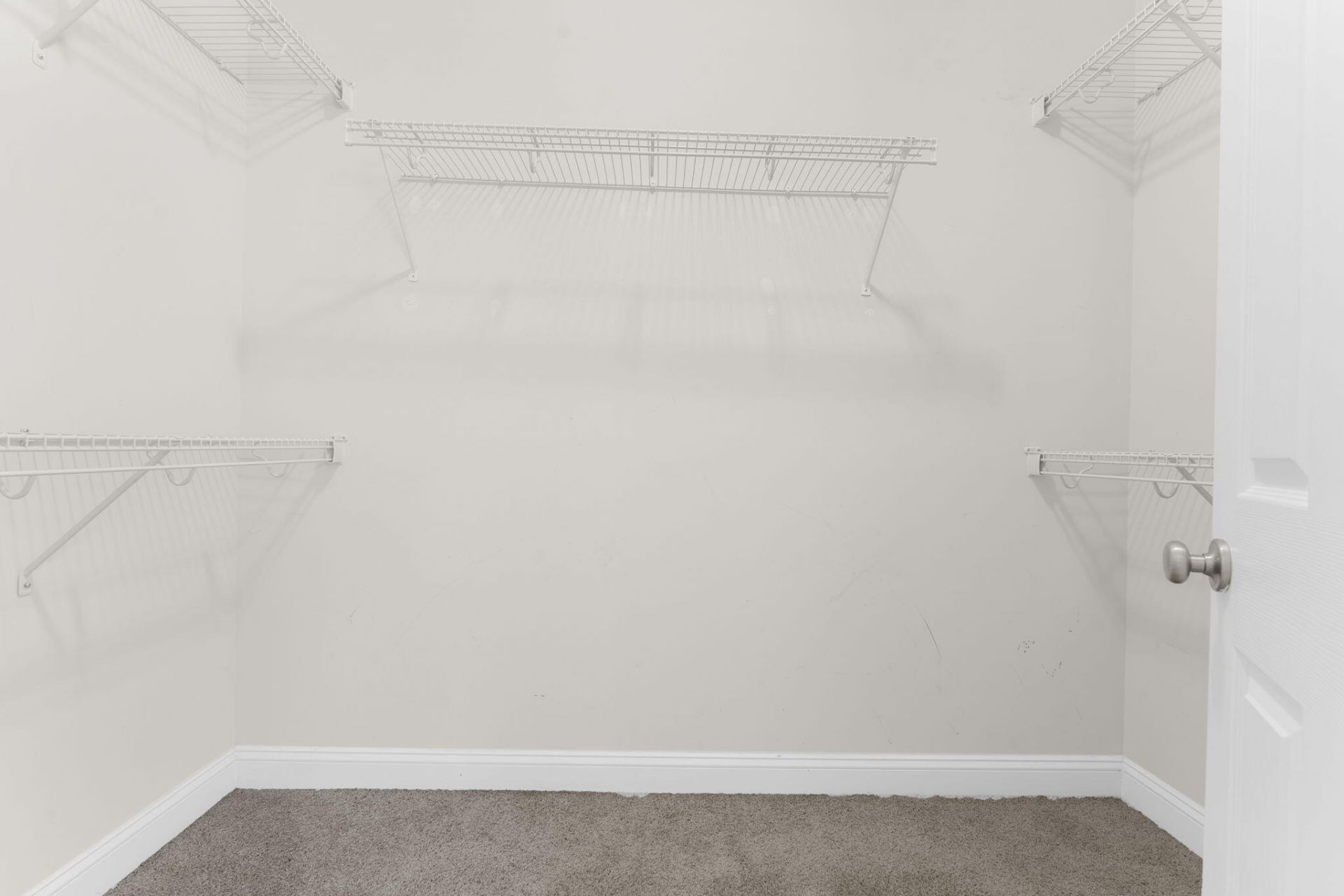 114 Pavilion Street Photo 31
