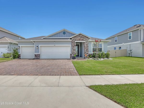 476 Glaspell Circle SE, Palm Bay, FL 32909