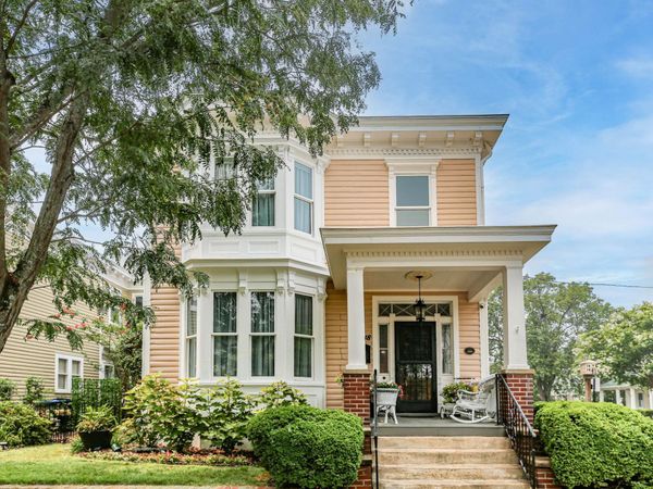 1518 CAROLINE STREET, FREDERICKSBURG, VA 22401