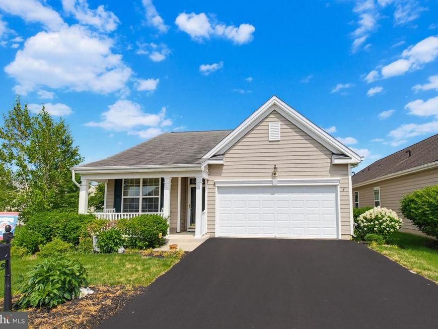 707 Thoreau Drive, Mount Joy, PA 17552 Main Photo