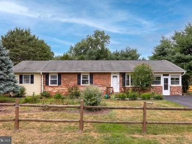 111 HUNTCREST CIRCLE, WINCHESTER, VA 22602