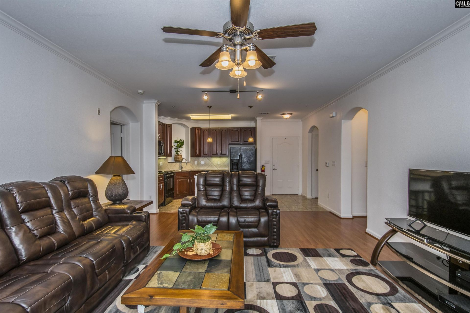 1085 Shop Road  Photo 6