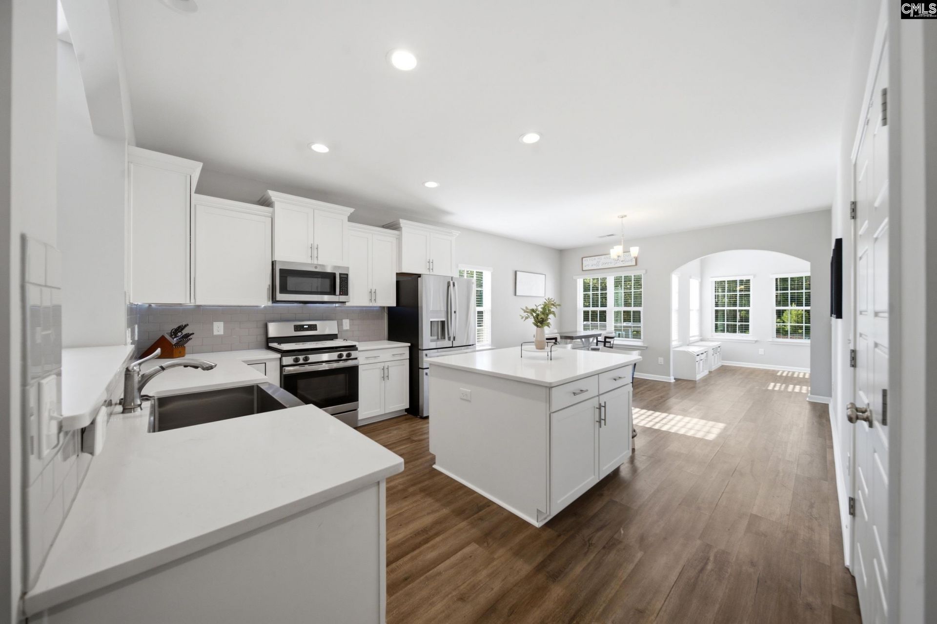 390 Tannery Way  Photo 10