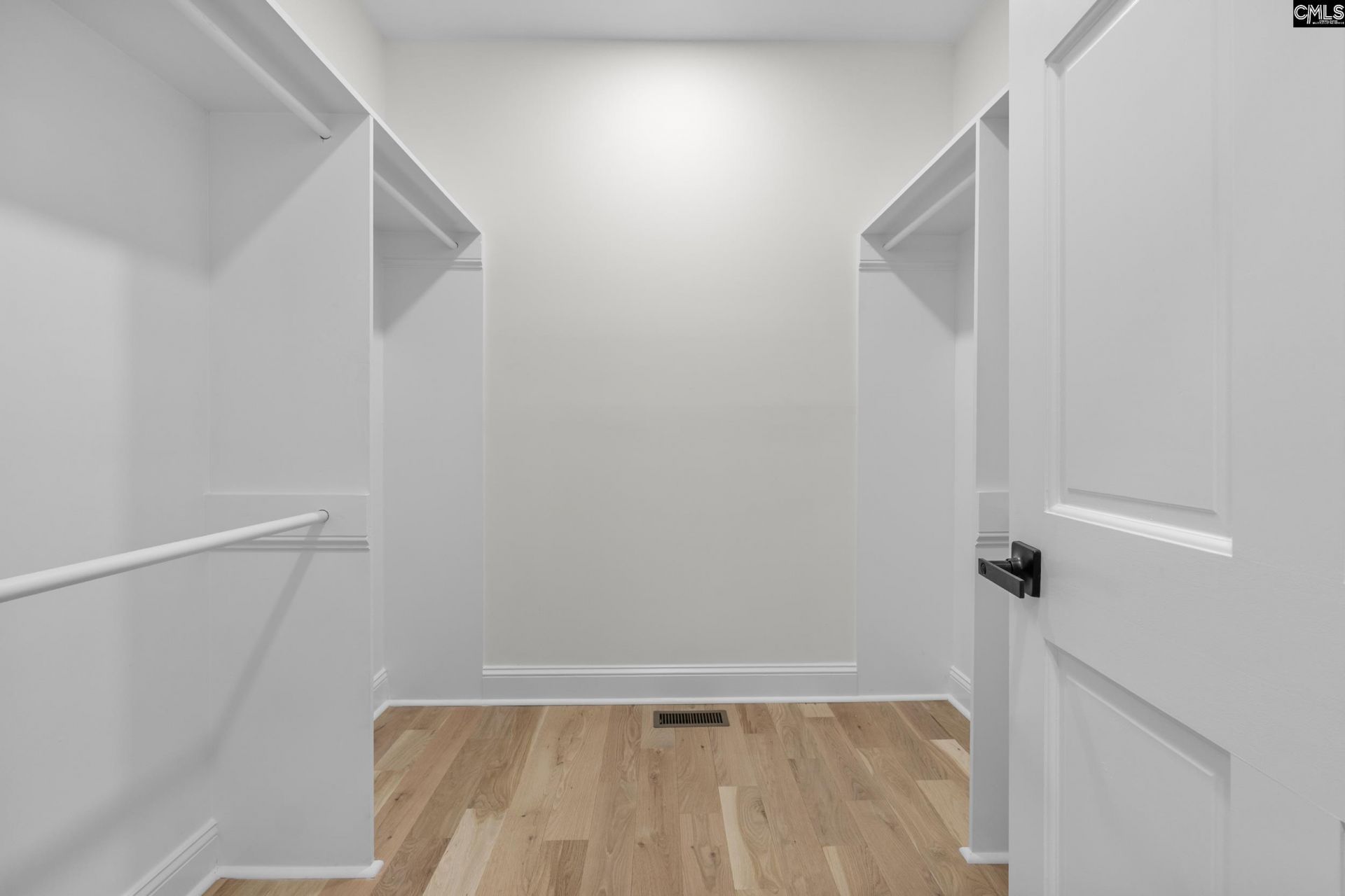 104 Birkdale Court  Photo 17
