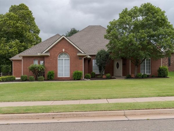 601 Wildmeadow Drive, Edmond, OK 73003