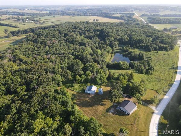 355 County Road , Other, MO 63531