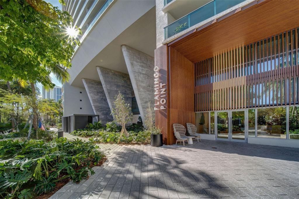 1500 Bay Road, Unit 1176S, Miami Beach, FL 33139 Photo