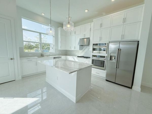 5066 Lido Key Lane, Westlake, FL 33470