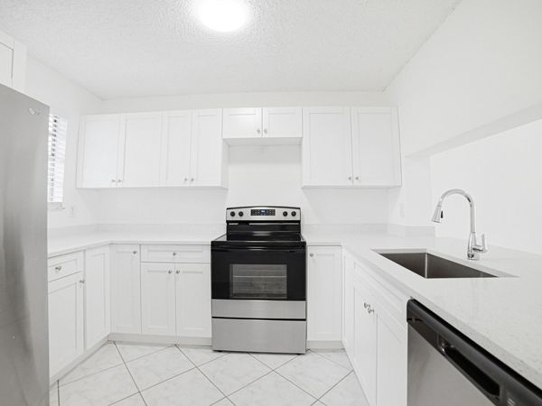 8207 FAIRWAY Road, Unit ., Sunrise, FL 33351