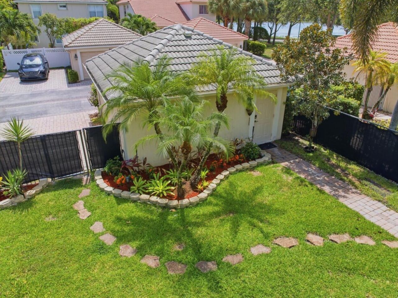 8212 Calterra Drive, Palm Beach Gardens, FL 33418 Photo