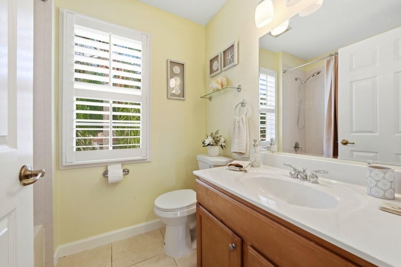 8212 Calterra Drive, Palm Beach Gardens, FL 33418 Photo