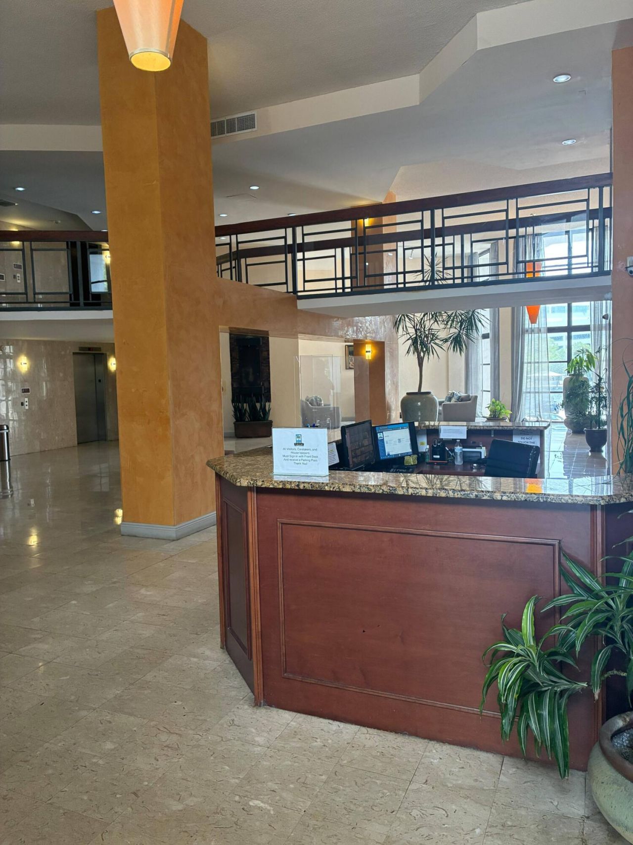 400 Leslie Drive, Unit 502, Hallandale Beach, FL 33009 Photo
