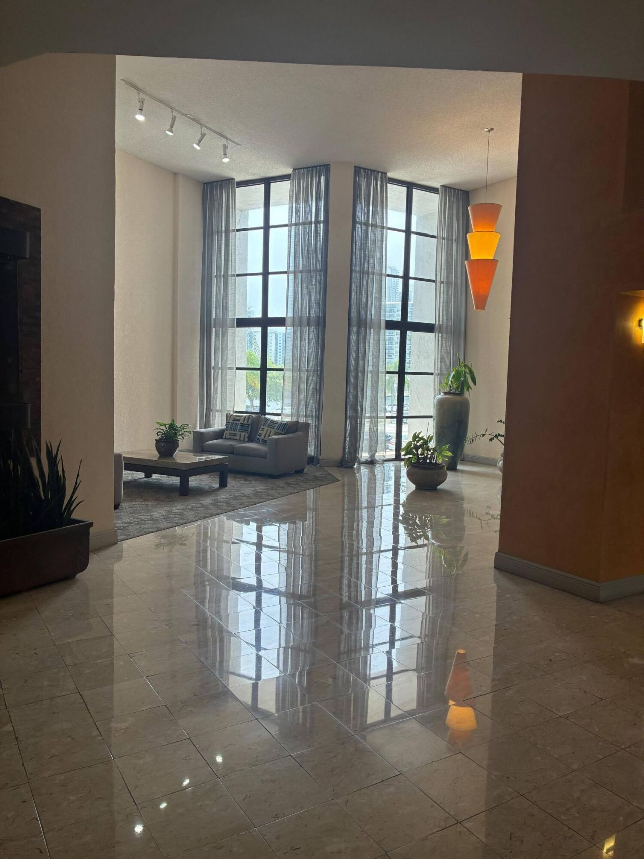 400 Leslie Drive, Unit 502, Hallandale Beach, FL 33009 Photo