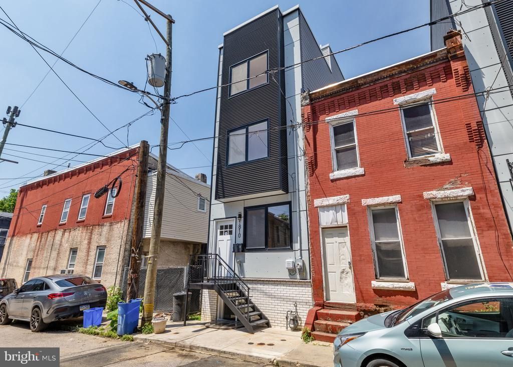 1810 N Marston Street, Philadelphia, PA 19121 Main Photo