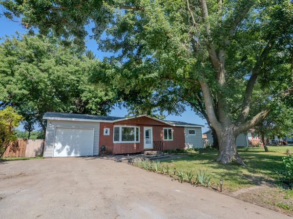 11510 15th Street Court , Milan, IL 61264