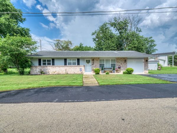 250 Kern Street , Braidwood, IL 60408