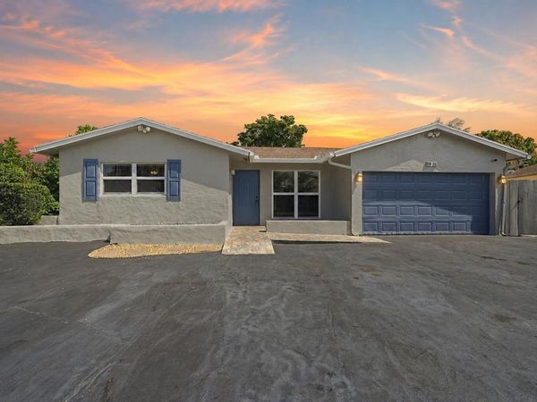 5831 NW 56TH Place, Tamarac, FL 33319