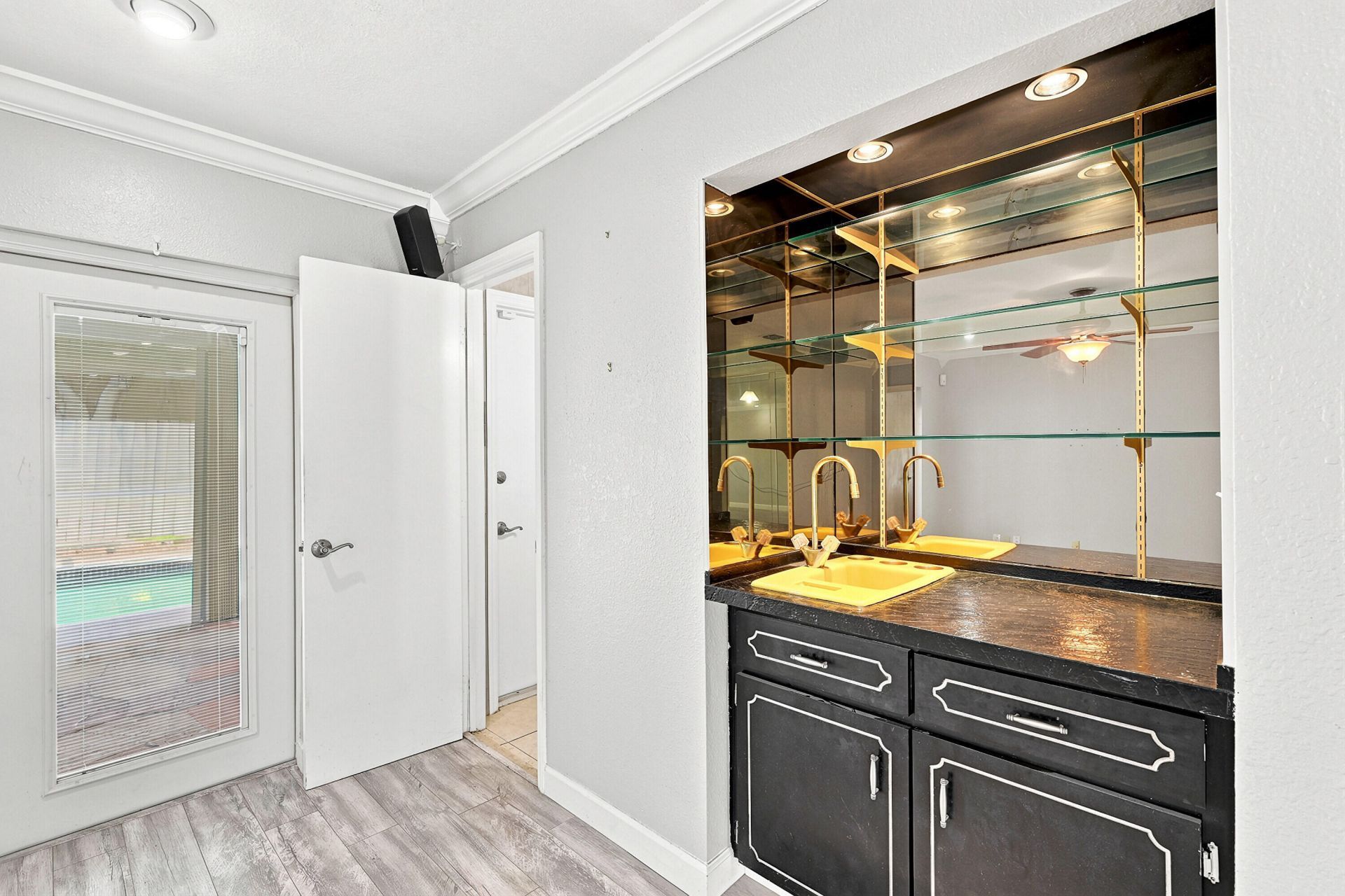 5831 NW 56th Place, Tamarac, FL 33319 Photo