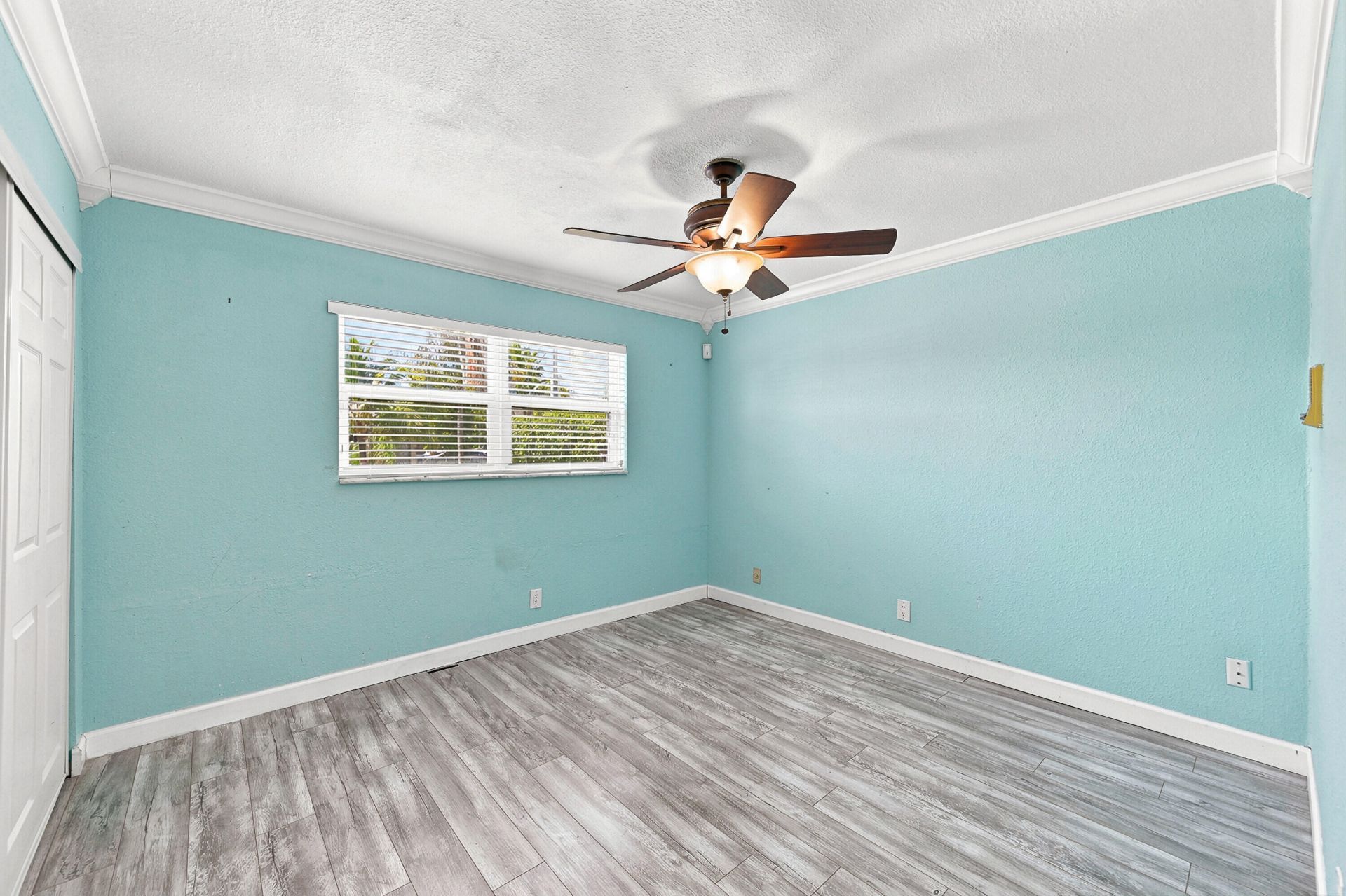 5831 NW 56th Place, Tamarac, FL 33319 Photo