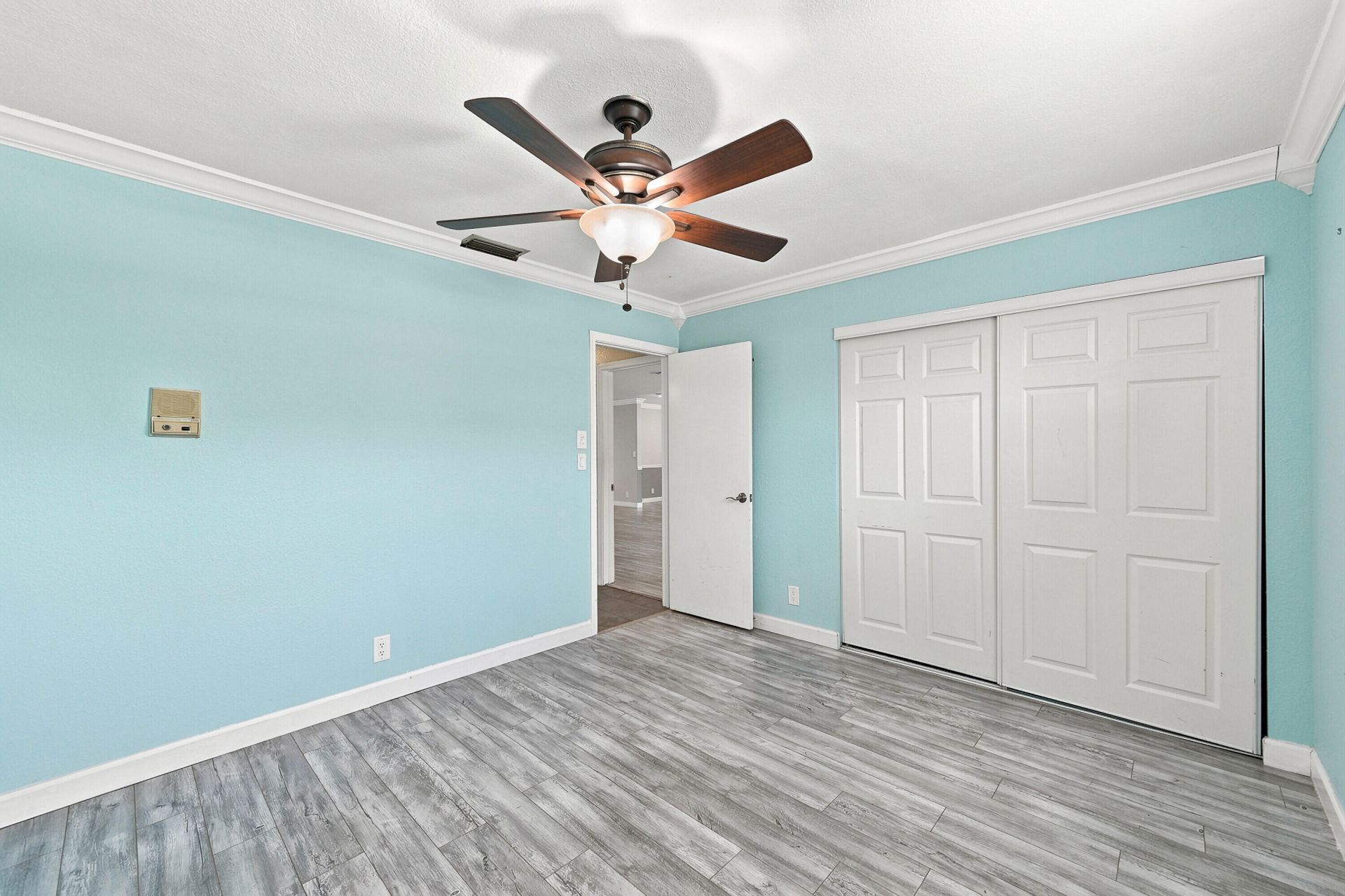 5831 NW 56th Place, Tamarac, FL 33319 Photo