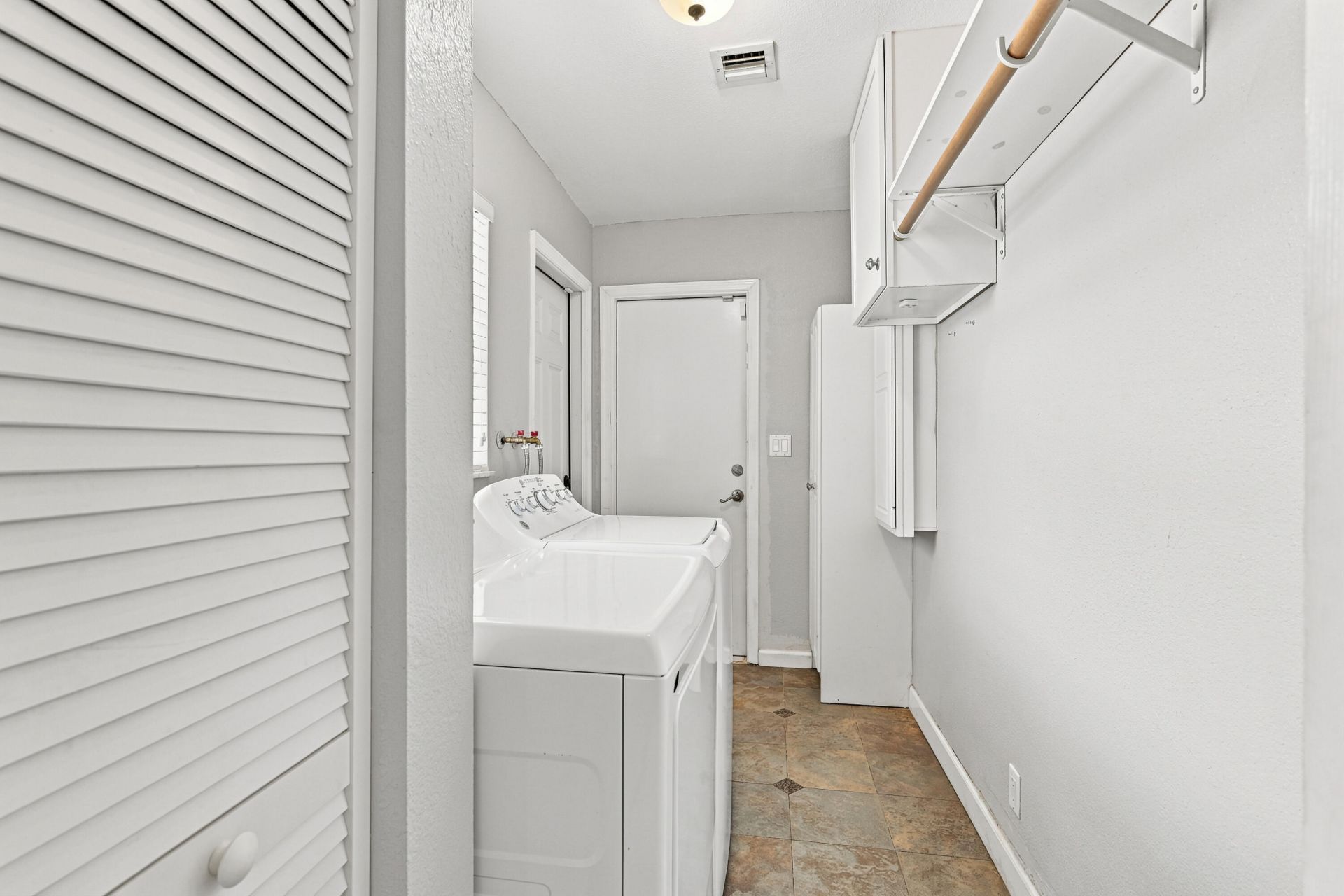 5831 NW 56th Place, Tamarac, FL 33319 Photo